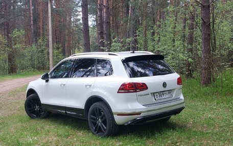 Volkswagen Touareg III, 2017 год, 3 000 000 рублей, 8 фотография
