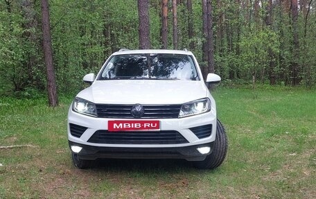 Volkswagen Touareg III, 2017 год, 3 000 000 рублей, 2 фотография