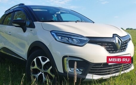 Renault Kaptur I рестайлинг, 2019 год, 1 800 000 рублей, 7 фотография