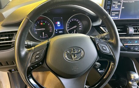 Toyota C-HR I рестайлинг, 2021 год, 2 549 000 рублей, 19 фотография