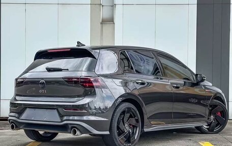 Volkswagen Golf GTI, 2022 год, 2 750 000 рублей, 3 фотография