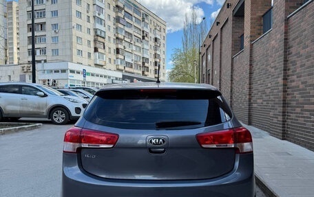 KIA Rio III рестайлинг, 2016 год, 840 000 рублей, 3 фотография
