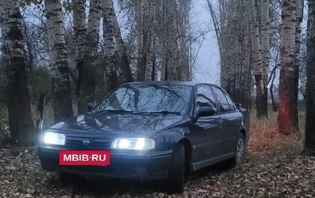 Nissan Primera II рестайлинг, 1991 год, 230 000 рублей, 2 фотография