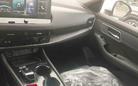 Nissan X-Trail, 2023 год, 4 050 000 рублей, 9 фотография