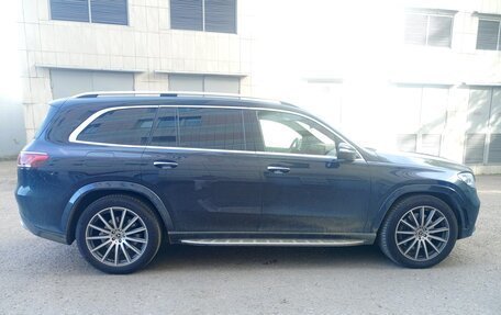 Mercedes-Benz GLS, 2023 год, 18 000 000 рублей, 3 фотография