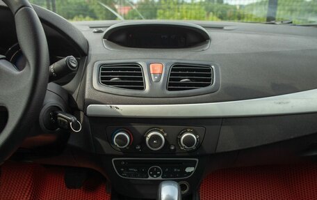 Renault Fluence I, 2011 год, 595 000 рублей, 27 фотография