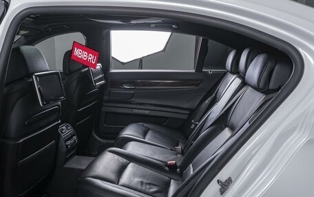 BMW 7 серия, 2014 год, 2 494 000 рублей, 11 фотография
