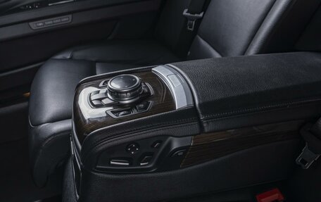 BMW 7 серия, 2014 год, 2 494 000 рублей, 17 фотография