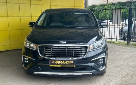 KIA Carnival III, 2019 год, 2 599 000 рублей, 2 фотография