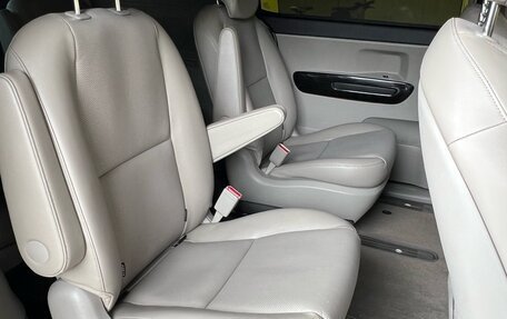 KIA Carnival III, 2019 год, 2 599 000 рублей, 9 фотография
