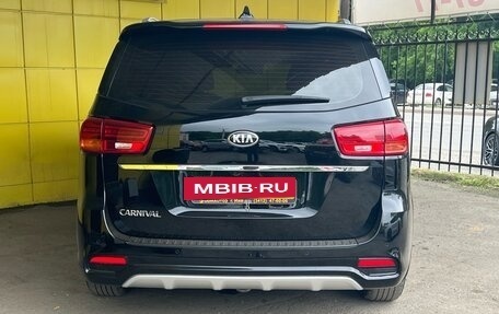 KIA Carnival III, 2019 год, 2 599 000 рублей, 6 фотография