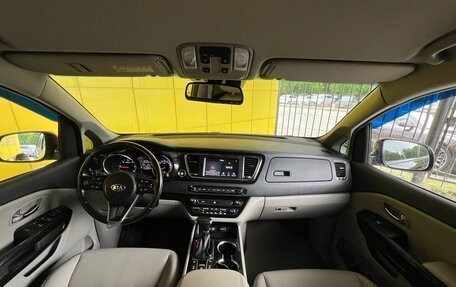 KIA Carnival III, 2019 год, 2 599 000 рублей, 31 фотография