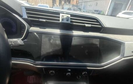 Audi Q3, 2022 год, 2 243 000 рублей, 12 фотография