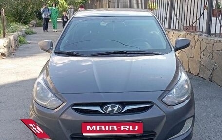 Hyundai Solaris II рестайлинг, 2012 год, 685 000 рублей, 8 фотография