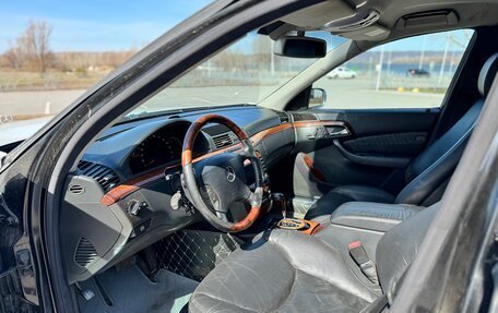 Mercedes-Benz S-Класс, 2004 год, 1 900 000 рублей, 28 фотография