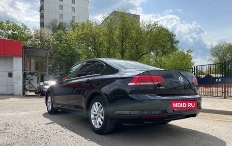 Volkswagen Passat B8 рестайлинг, 2015 год, 1 950 000 рублей, 5 фотография