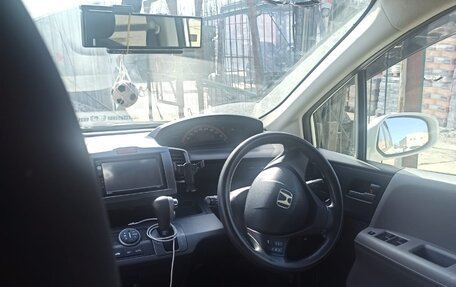 Honda Freed I, 2010 год, 1 067 000 рублей, 2 фотография