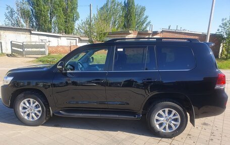 Toyota Land Cruiser 200, 2019 год, 8 150 000 рублей, 3 фотография