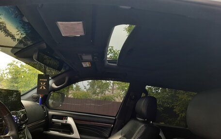 Toyota Land Cruiser 200, 2018 год, 7 100 000 рублей, 6 фотография