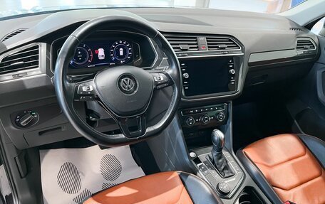 Volkswagen Tiguan II, 2019 год, 3 045 000 рублей, 12 фотография