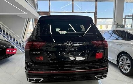 Volkswagen Tiguan II, 2022 год, 3 226 000 рублей, 10 фотография