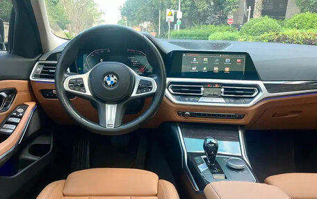 BMW 3 серия, 2020 год, 2 950 000 рублей, 14 фотография