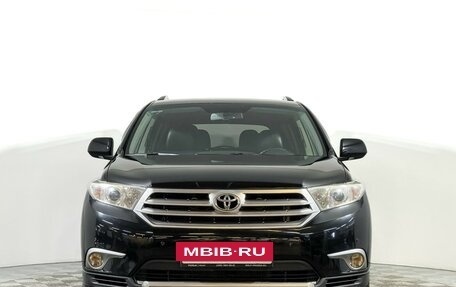 Toyota Highlander III, 2013 год, 2 147 000 рублей, 2 фотография
