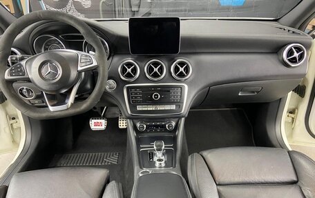 Mercedes-Benz A-Класс AMG, 2016 год, 2 250 000 рублей, 8 фотография