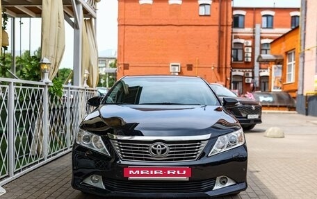 Toyota Camry, 2012 год, 1 350 000 рублей, 2 фотография
