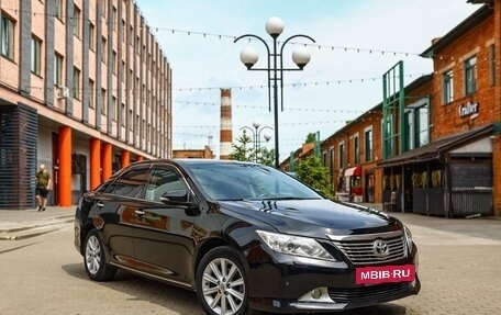 Toyota Camry, 2012 год, 1 350 000 рублей, 10 фотография