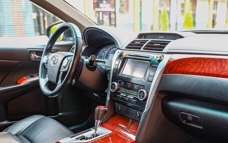 Toyota Camry, 2012 год, 1 350 000 рублей, 19 фотография