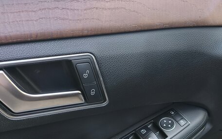 Mercedes-Benz E-Класс, 2014 год, 2 450 000 рублей, 12 фотография