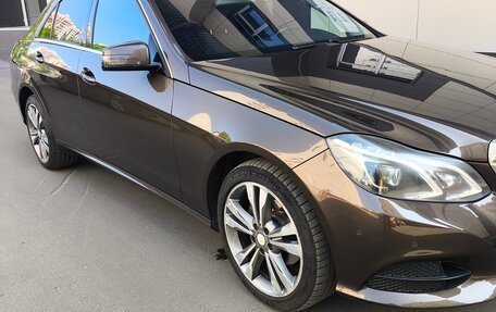Mercedes-Benz E-Класс, 2014 год, 2 450 000 рублей, 3 фотография