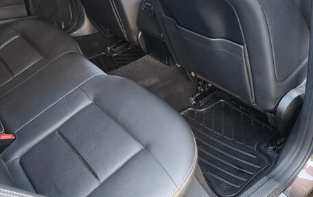 Mercedes-Benz E-Класс, 2014 год, 2 450 000 рублей, 21 фотография