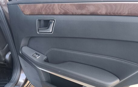 Mercedes-Benz E-Класс, 2014 год, 2 450 000 рублей, 20 фотография