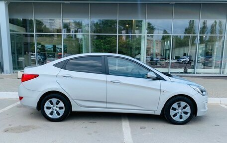 Hyundai Solaris II рестайлинг, 2015 год, 990 000 рублей, 4 фотография
