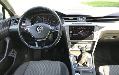 Volkswagen Passat B8 рестайлинг, 2018 год, 1 750 000 рублей, 6 фотография