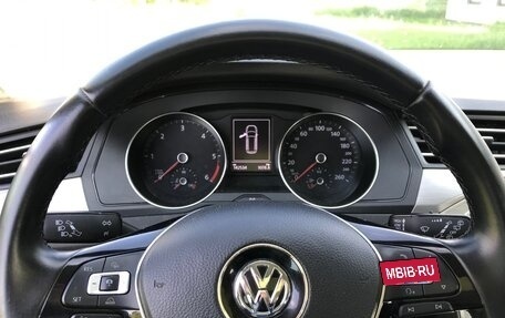 Volkswagen Passat B8 рестайлинг, 2018 год, 1 750 000 рублей, 5 фотография