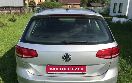 Volkswagen Passat B8 рестайлинг, 2018 год, 1 750 000 рублей, 4 фотография