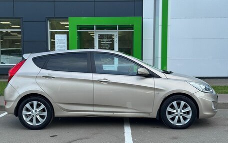 Hyundai Solaris II рестайлинг, 2013 год, 869 000 рублей, 4 фотография