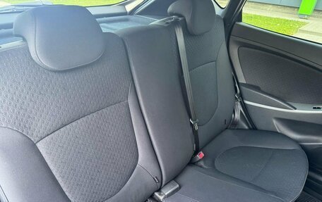 Hyundai Solaris II рестайлинг, 2013 год, 869 000 рублей, 11 фотография