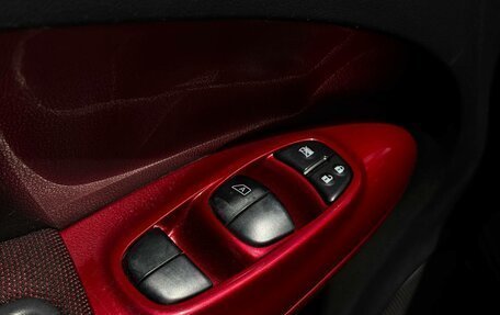 Nissan Juke II, 2011 год, 979 000 рублей, 13 фотография