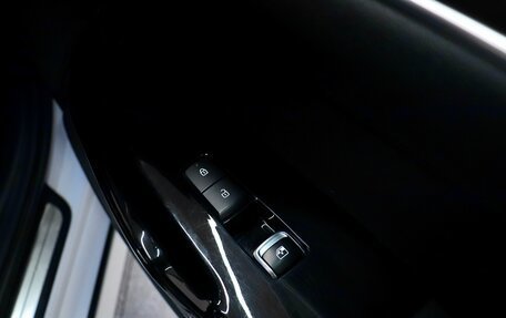 KIA K5, 2020 год, 2 720 000 рублей, 31 фотография