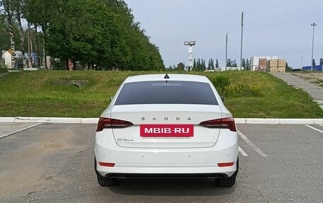 Skoda Octavia IV, 2021 год, 2 450 000 рублей, 7 фотография
