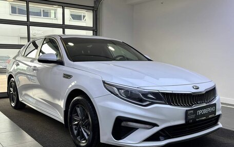 KIA Optima IV, 2018 год, 1 480 000 рублей, 3 фотография