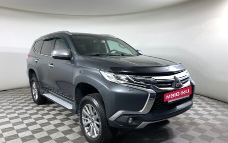 Mitsubishi Pajero Sport III рестайлинг, 2018 год, 2 185 000 рублей, 3 фотография