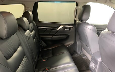 Mitsubishi Pajero Sport III рестайлинг, 2018 год, 2 185 000 рублей, 17 фотография