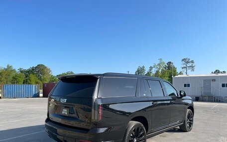 Cadillac Escalade V, 2025 год, 26 990 000 рублей, 3 фотография