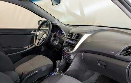 Hyundai Solaris II рестайлинг, 2013 год, 850 000 рублей, 11 фотография