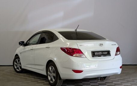 Hyundai Solaris II рестайлинг, 2013 год, 850 000 рублей, 7 фотография